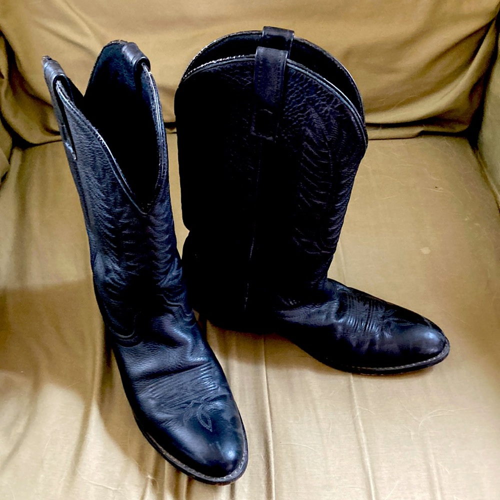 Woman’s Black Cowboy Boots